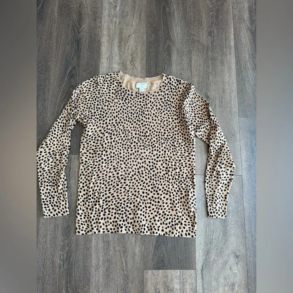 J. Crew Teddy Tan and Black Leopard Dot Sweater, women’s size XS